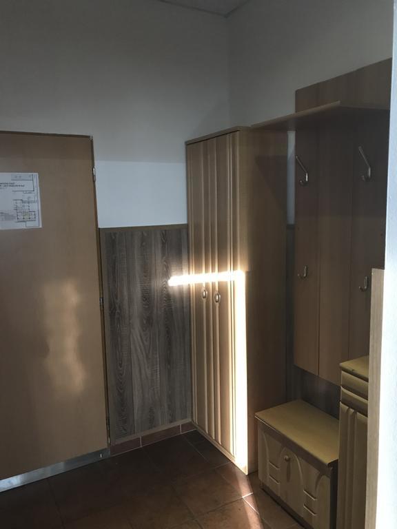 Topoľčany Batavya Penzion מראה חיצוני תמונה